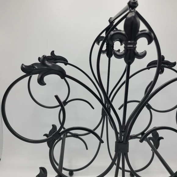 Black Metal Wine Rack Bottle Holder Fluer de Lis Countertop Tabletop Wine Rack - Picture 4 of 12